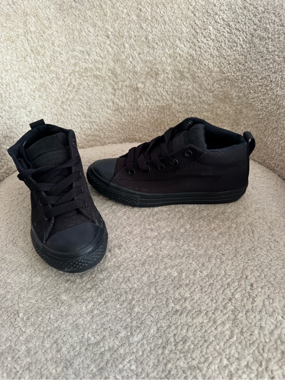 Converse Chuck Taylor All Star Boys Size 3 Black Sneakers Kids